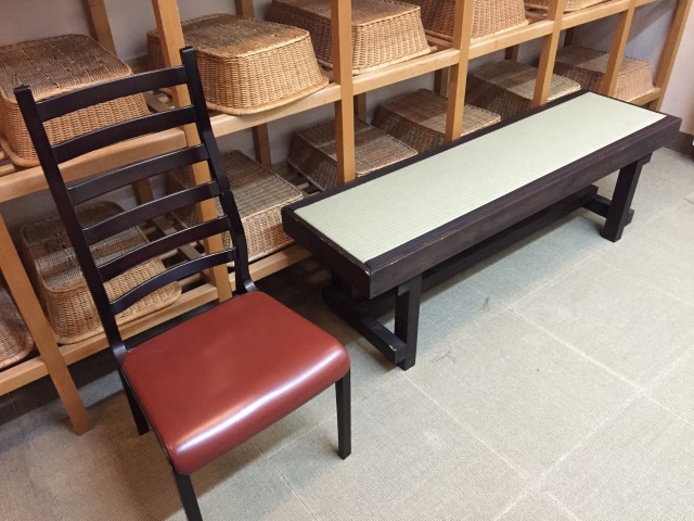 脱衣用ベンチ