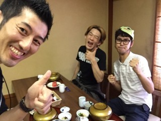 立川こしら 仮面女子