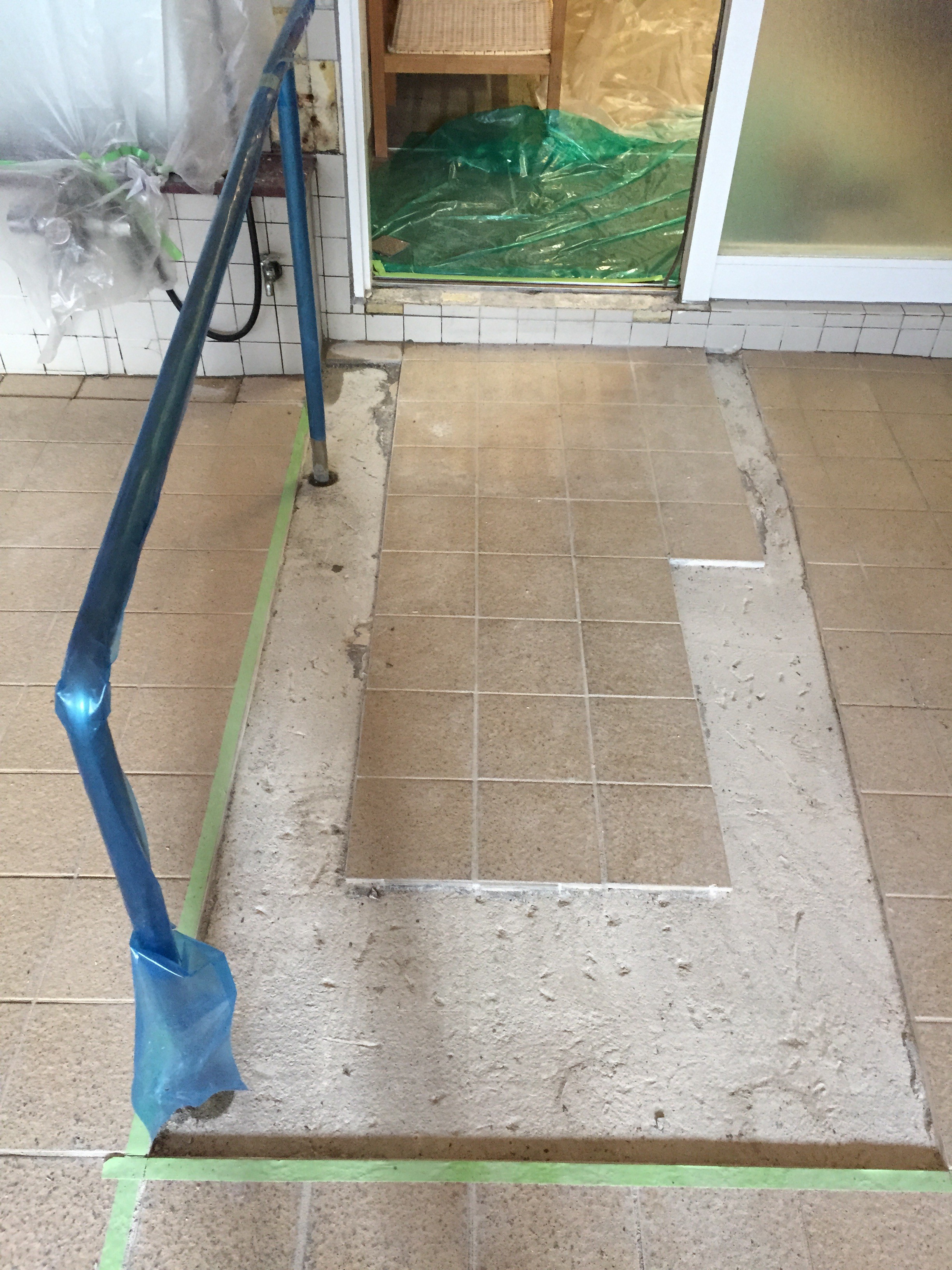 大浴場　スロープ