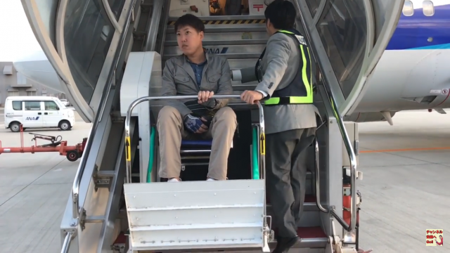 車椅子で飛行機