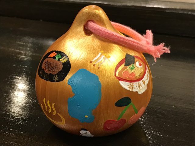 鈴の絵付け体験